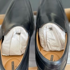 NEW w/Box CLARKS MEN’s Black Dress Shoes. Never worn.